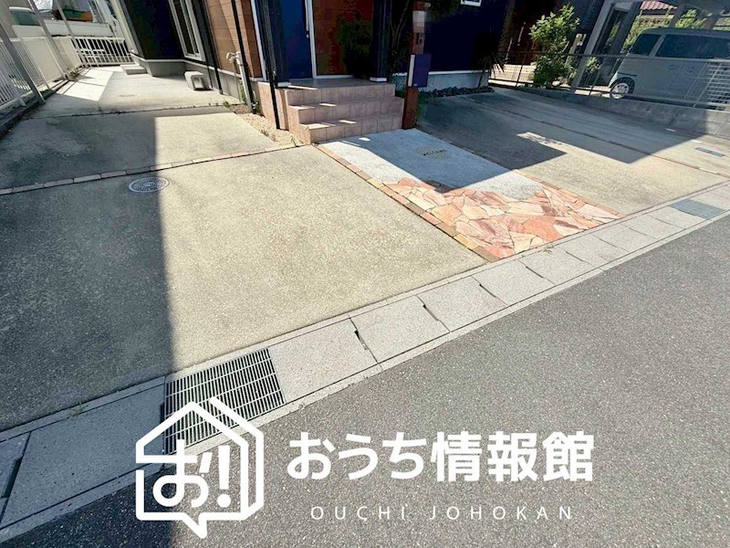 四日市市東坂部町　 現地写真（駐車場）
