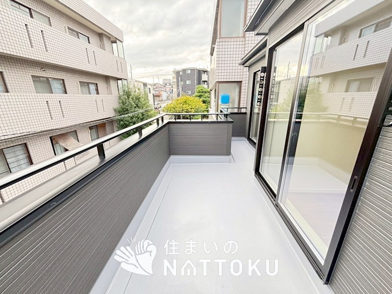 豊中市桜の町　第6期　 現地写真（バルコニー）