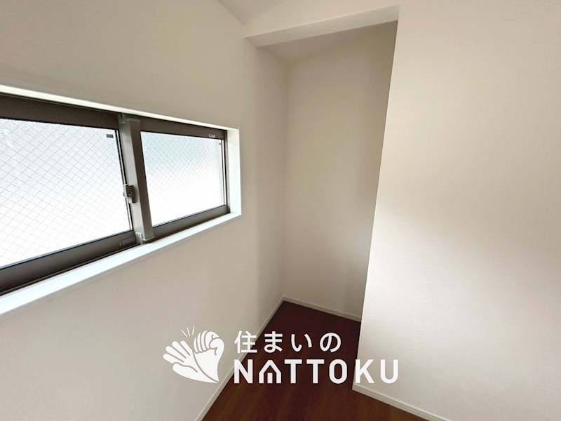 京都市山科区川田西浦町　第1期　2号地 内観写真（収納）