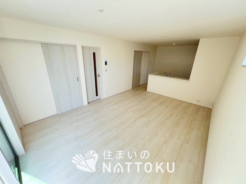 相楽郡精華町菱田東川原　2号地 内観写真（リビング）