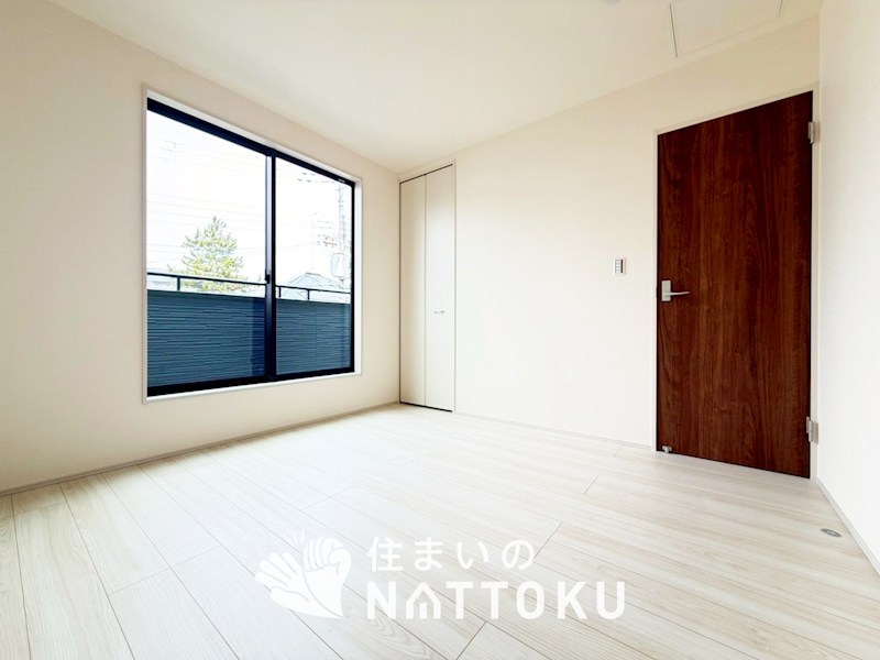 城陽市寺田水度坂 内観写真（リビング以外の居室）