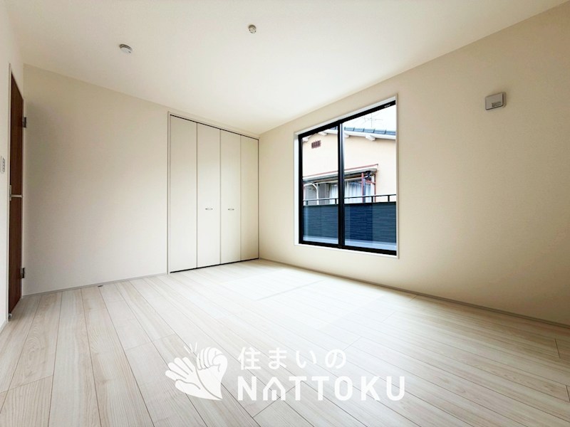城陽市寺田水度坂 内観写真（リビング以外の居室）
