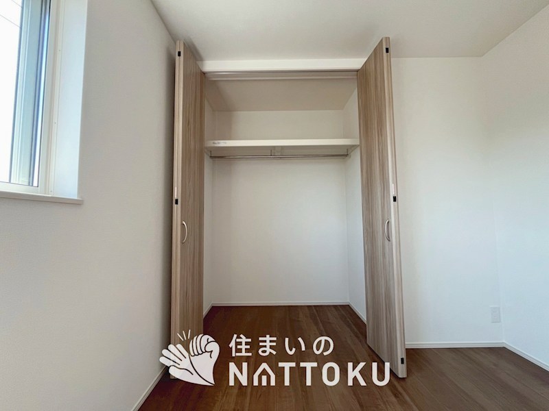 寝屋川市楠根北町　第1期　 内観写真（収納）