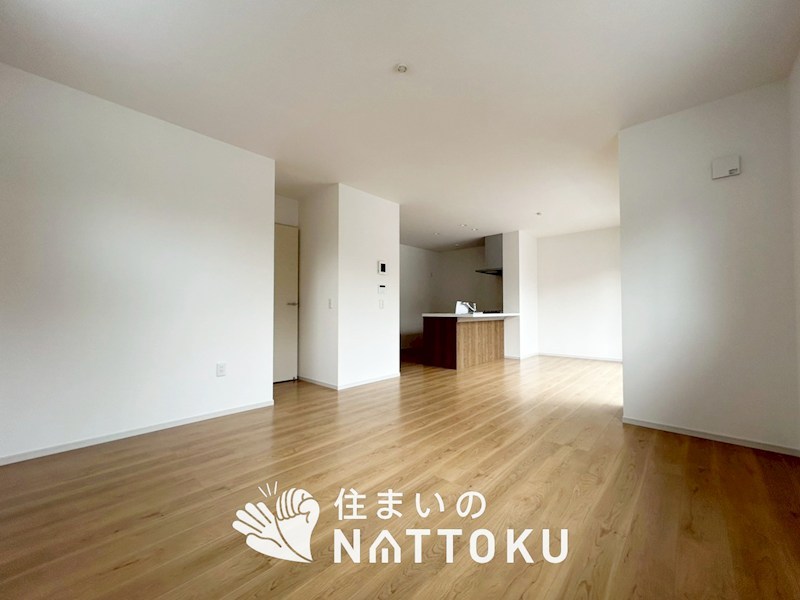 京都市北区上賀茂本山　第1期　2号地 内観写真（リビング）