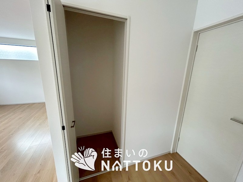 京都市北区上賀茂本山　第1期　2号地 内観写真（収納）