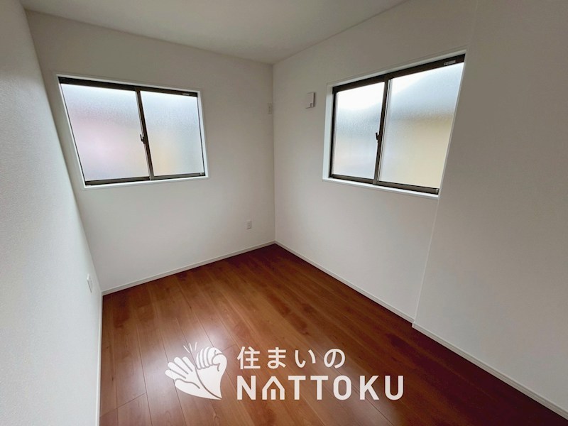 京都市左京区岩倉花園町　第8期 内観写真（リビング以外の居室）