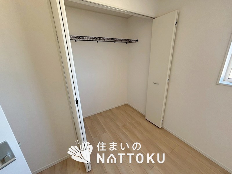 彦根市彦富町　第3期　2号地 内観写真（収納）