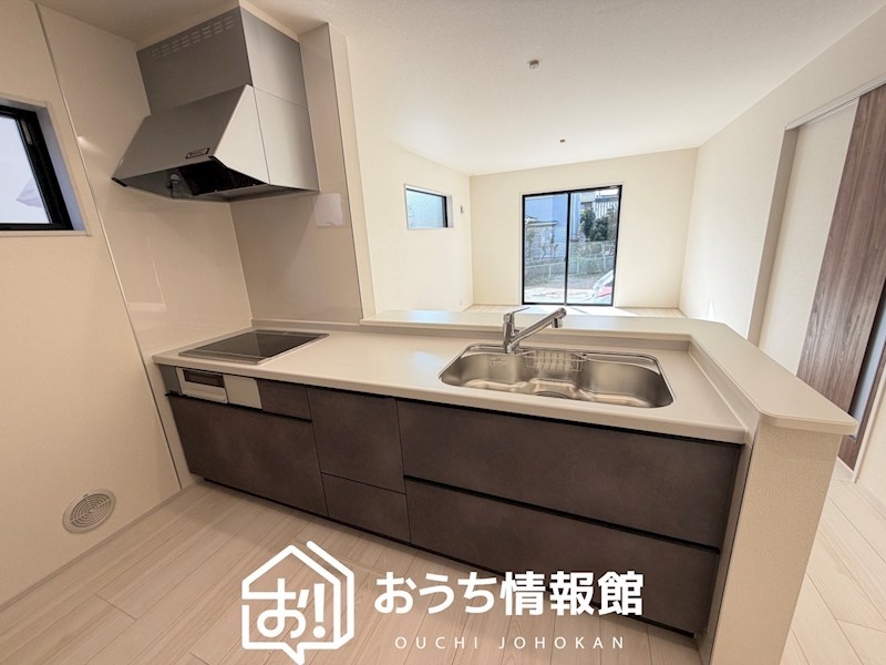 岐阜市手力町　第2期　2号地  内観写真（キッチン）