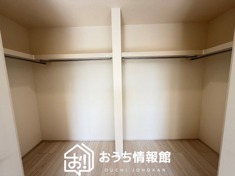 岐阜市手力町　第2期　2号地  内観写真（収納）