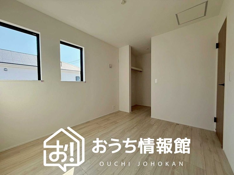 津市藤方　第1期　1号棟 内観写真（リビング以外の居室）