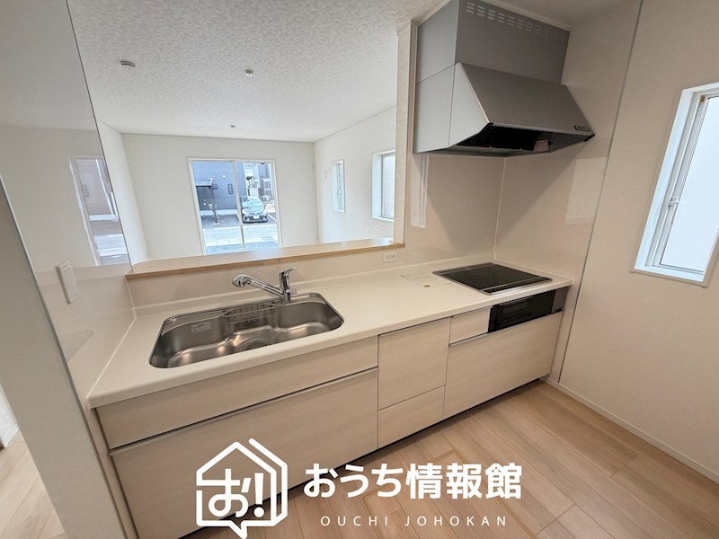 彦根市彦富町　第3期　2号棟 内観写真（キッチン）