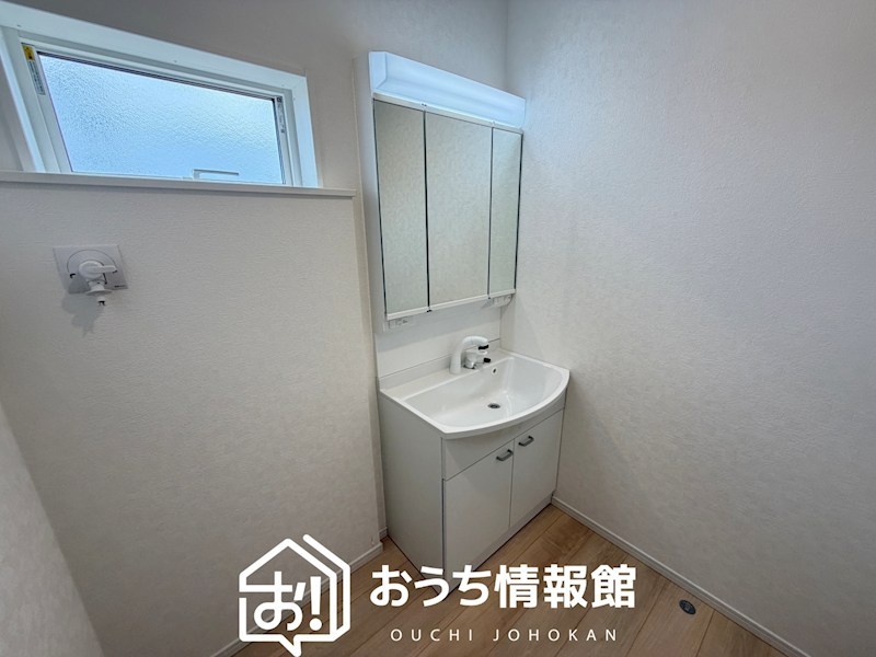 彦根市彦富町　第3期　2号棟 内観写真（洗面台・洗面所）