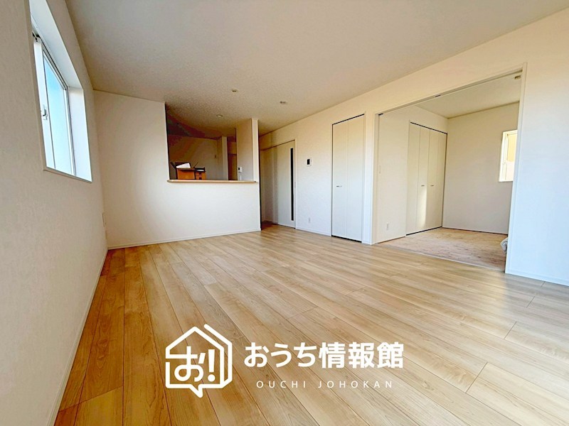 彦根市彦富町　第3期　1号棟 内観写真（リビング）