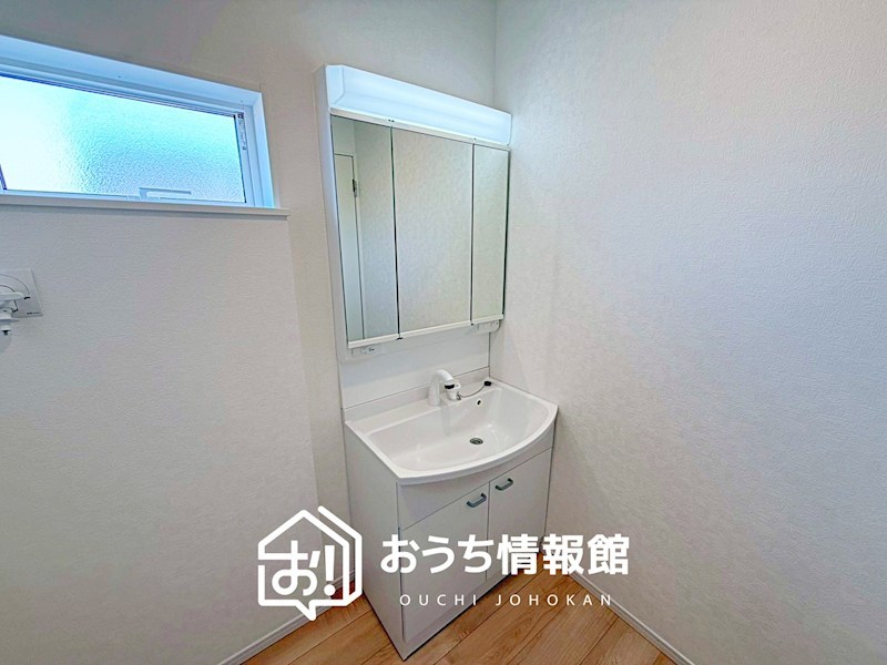 彦根市彦富町　第3期　1号棟 内観写真（洗面台・洗面所）