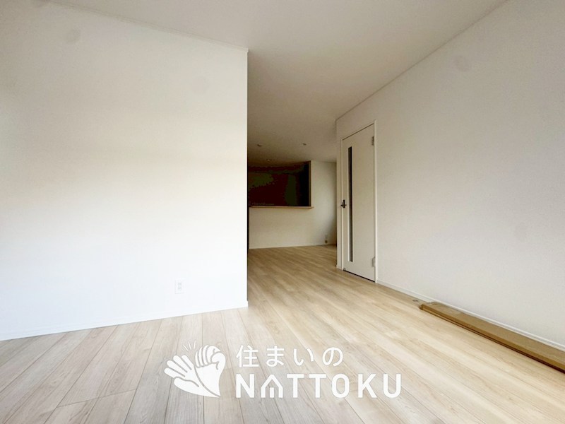 高槻市安岡寺町　第2期　2号地 内観写真（リビング）