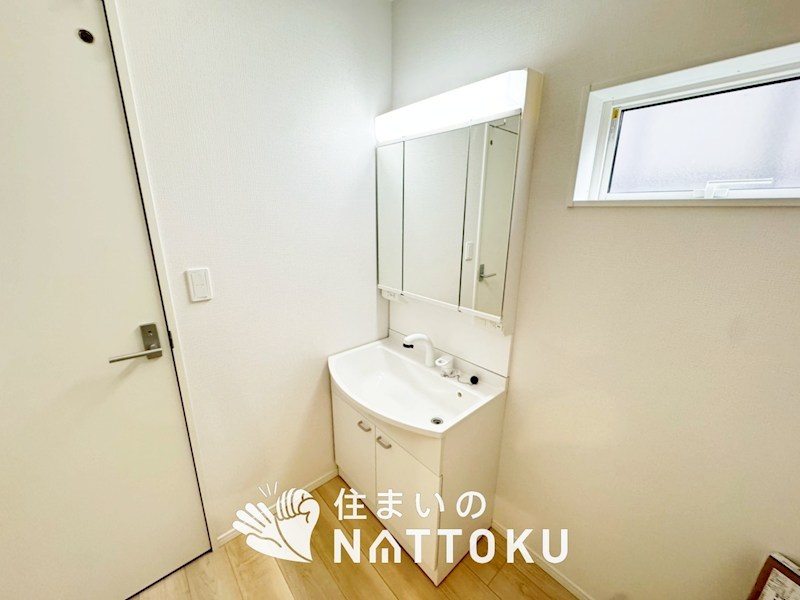 高槻市安岡寺町　第2期　2号地 内観写真（洗面台・洗面所）