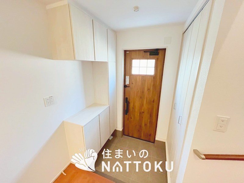 摂津市南別府町　第1期　2号地 現地写真（玄関）