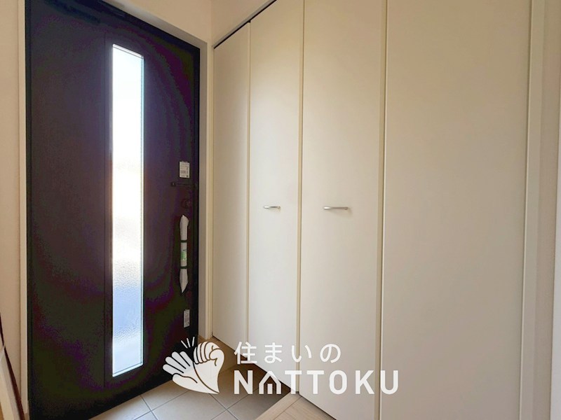 八幡市橋本尻江　第1期　8号地 現地写真（玄関）