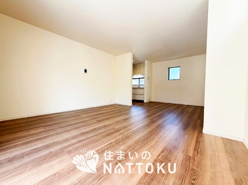 八尾市小畑町　第7期　2号地 内観写真（リビング）