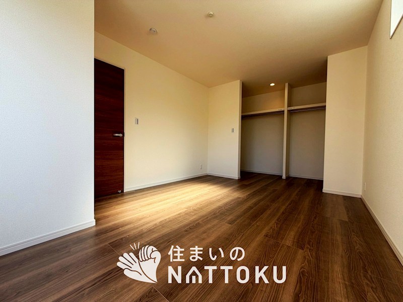 八尾市小畑町　第7期　2号地 内観写真（リビング以外の居室）