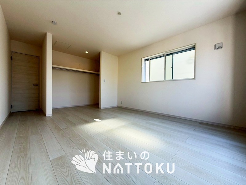 八尾市小畑町　第7期　3号地  内観写真（リビング以外の居室）