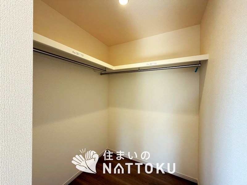 八尾市小畑町　第7期　4号地 内観写真（収納）