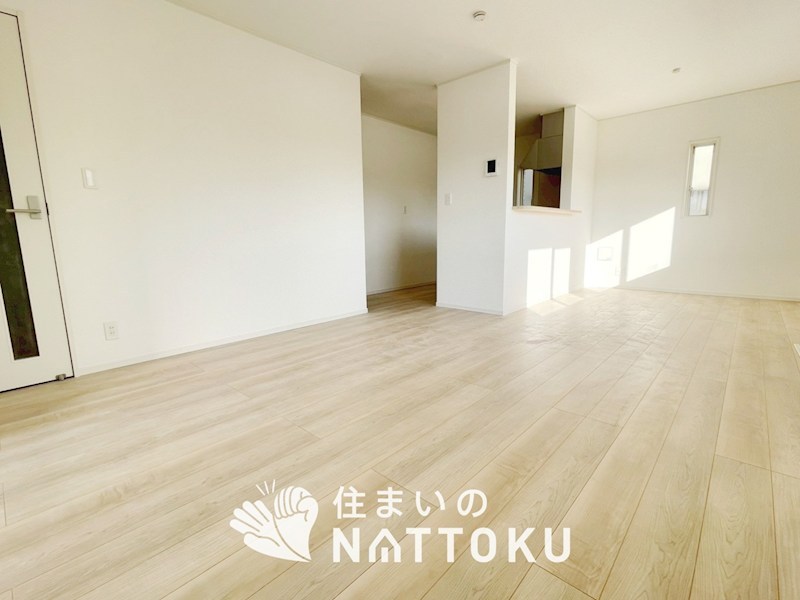 加古川市野口町野口　第7-2期　10号地 内観写真（リビング）
