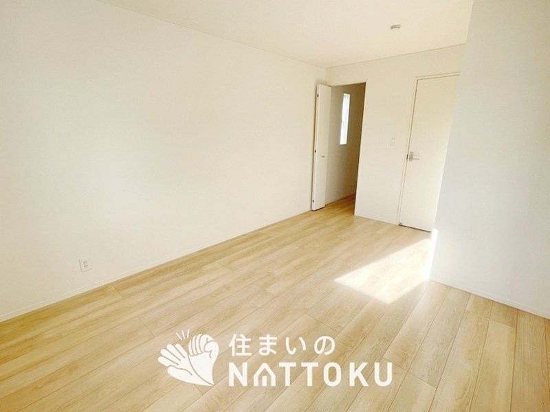 三木市末広　第10期　1号地  内観写真（リビング以外の居室）