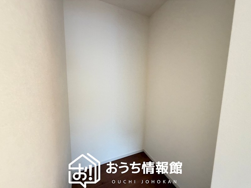 羽島市福寿町本郷　第2期　3号棟 内観写真（収納）