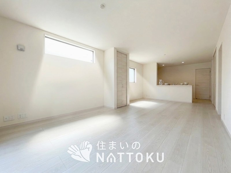 岸和田市並松町　第5期　1号地 内観写真（リビング）