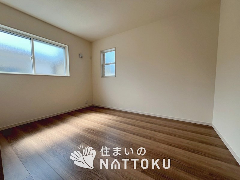 岸和田市並松町　第5期　2号地 内観写真（リビング以外の居室）