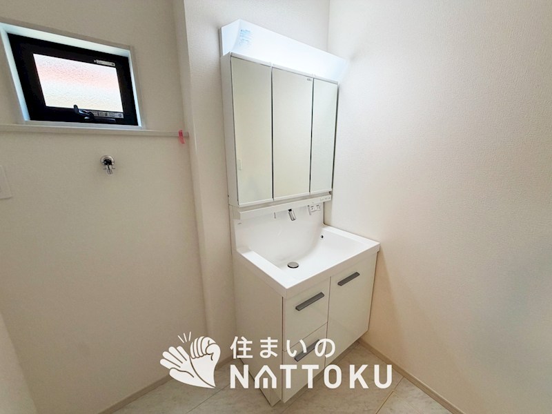木津川市城山台　3号地 内観写真（洗面台・洗面所）