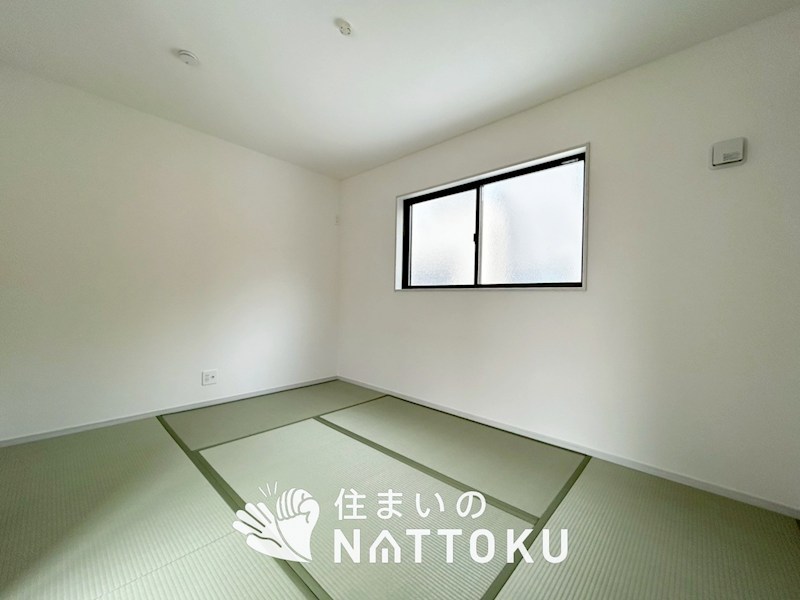 木津川市城山台　4号地 内観写真（リビング以外の居室）