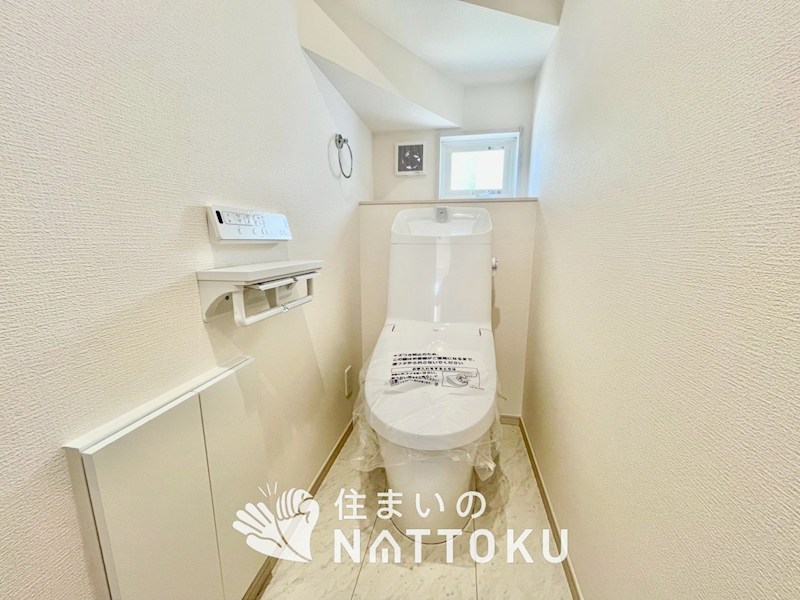 木津川市城山台　5号地 内観写真（トイレ）