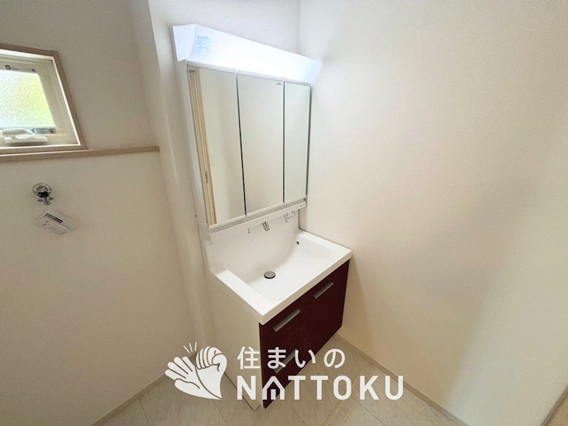 木津川市城山台　6号地 内観写真（洗面台・洗面所）