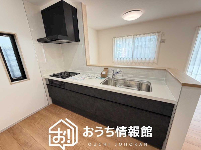 安八郡神戸町丈六道　 内観写真（キッチン）