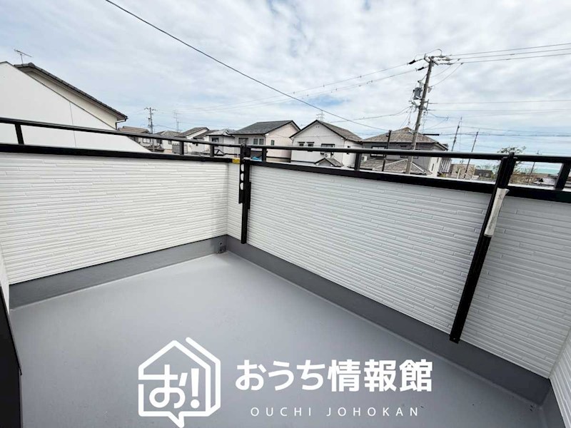 安八郡神戸町丈六道　 現地写真（バルコニー）