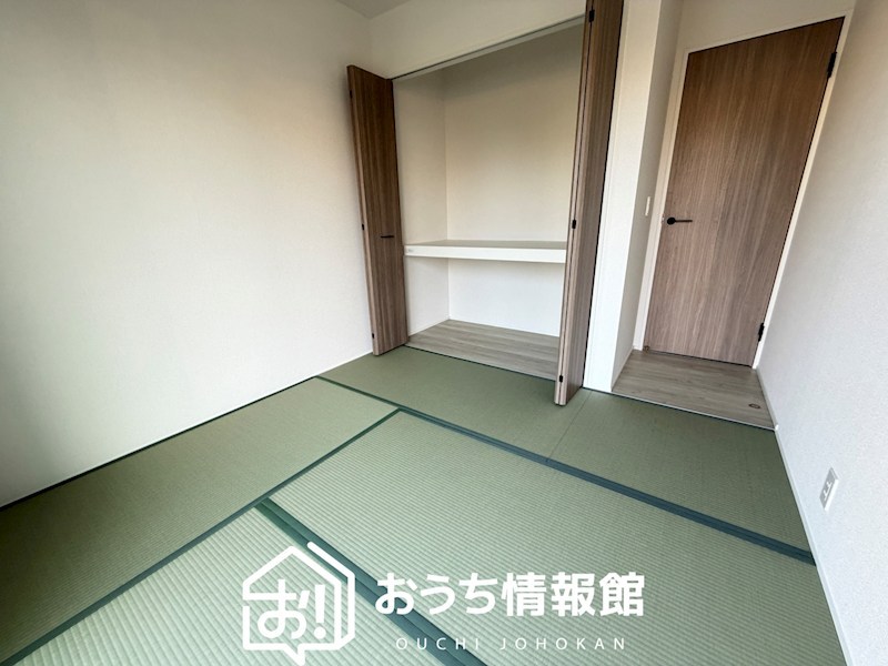 津市半田　第1期　2号地  内観写真（リビング以外の居室）