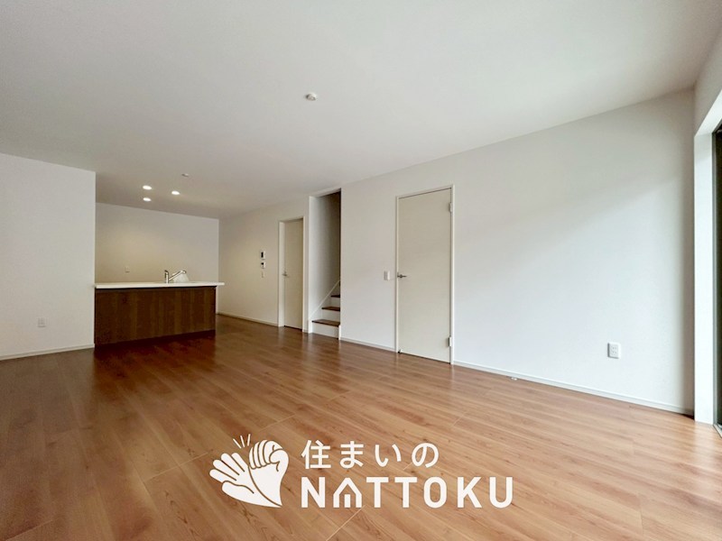 京都市左京区修学院千万田町　第1期　2号地 内観写真（リビング）