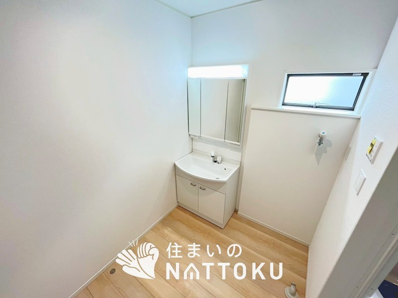 岸和田市門前町　第2期　5号地 内観写真（洗面台・洗面所）