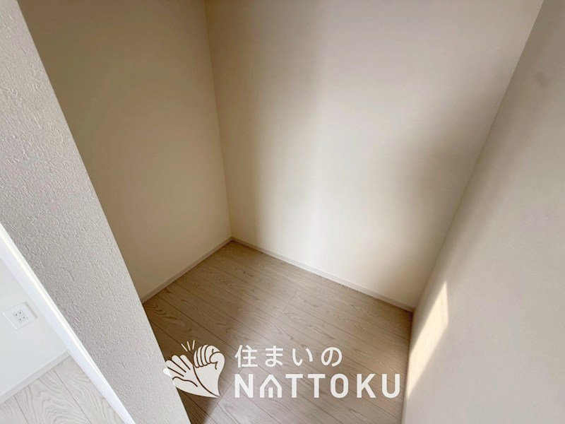 池田市畑　第2期　 内観写真（収納）