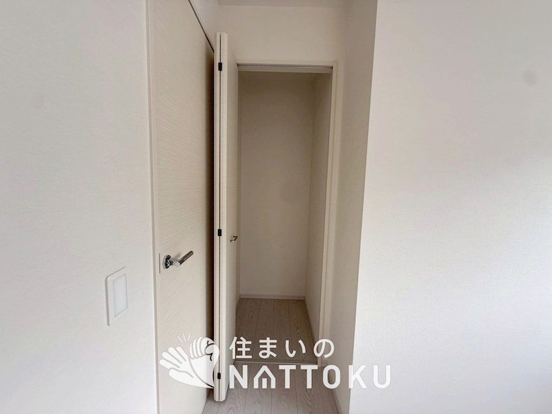 池田市畑　第2期　 内観写真（収納）