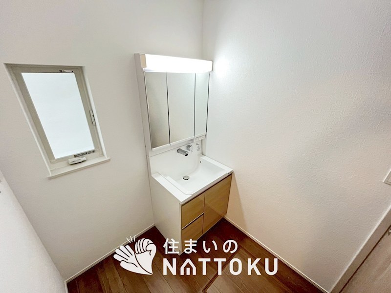 羽曳野市河原城　第2期 内観写真（洗面台・洗面所）