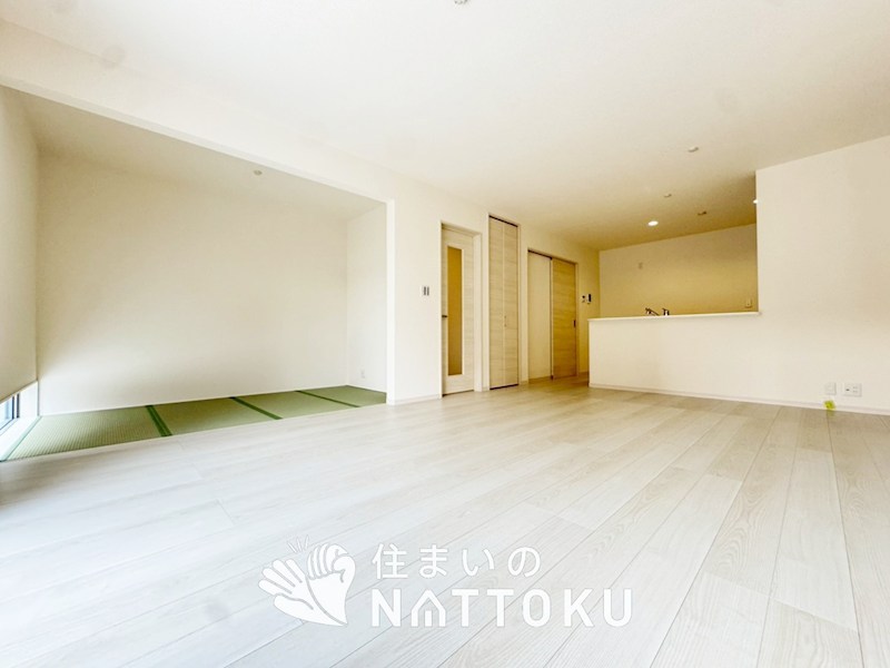 堺市美原区平尾　第2期　2号地  内観写真（リビング）
