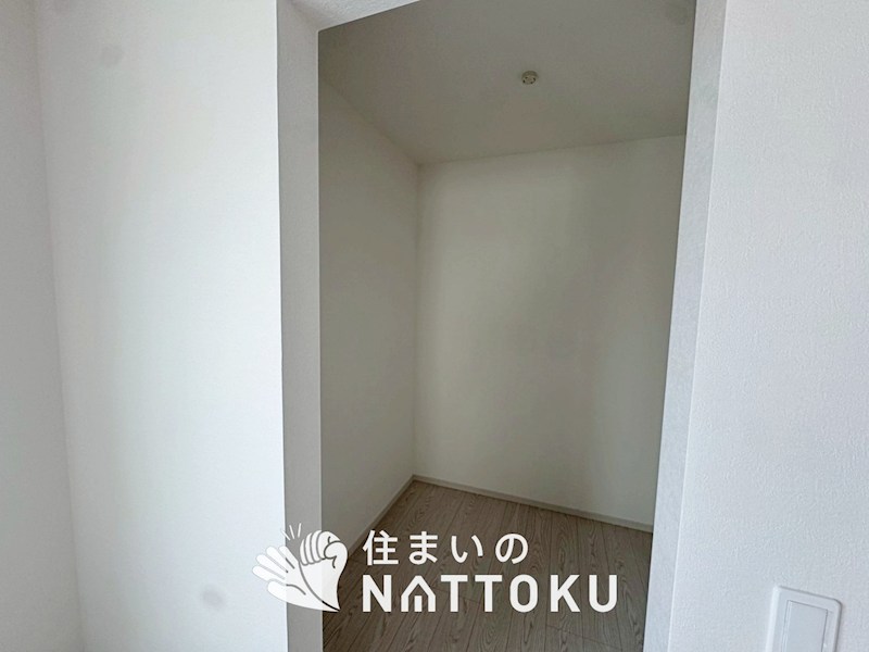 草津市矢橋町　第1期 内観写真（収納）