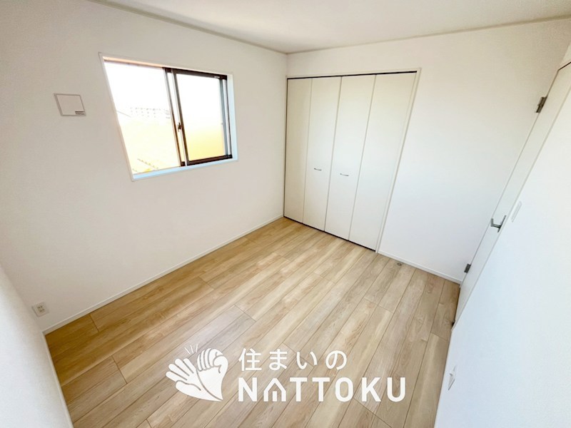寝屋川市国松町　第11期　2号地 内観写真（リビング以外の居室）