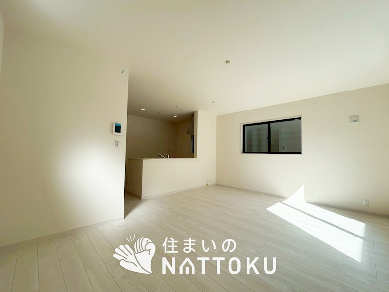 松原市小川　第3期  内観写真（リビング）