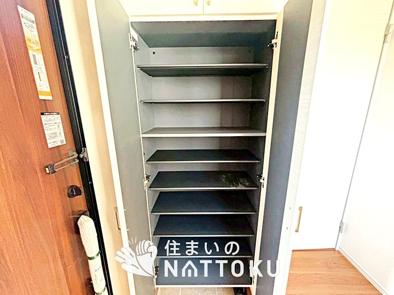 堺市西区浜寺昭和町　第1期　 内観写真（収納）