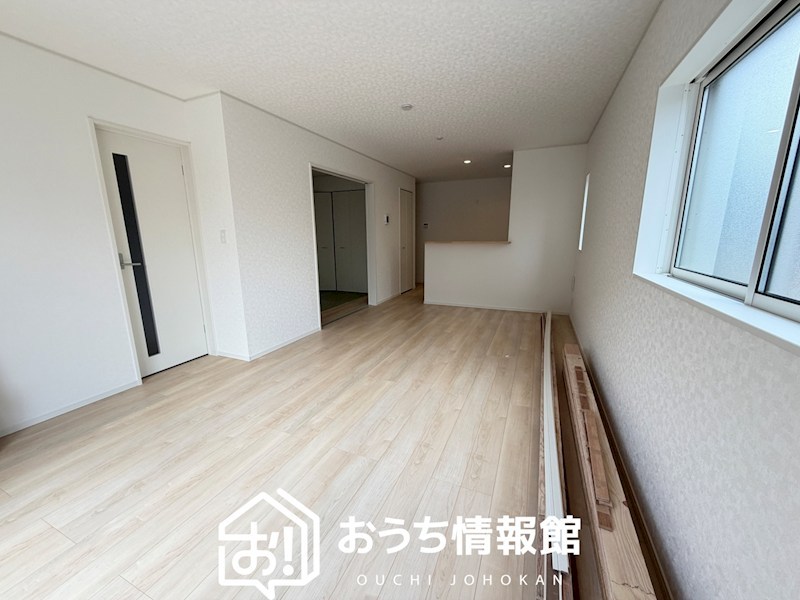 羽島市竹鼻町　第5期 内観写真（リビング）