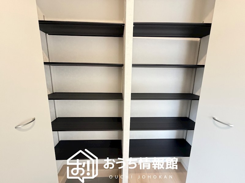羽島市竹鼻町　第5期 内観写真（収納）